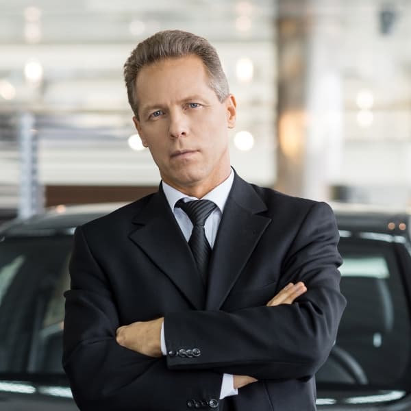 What to Look for When Choosing a Professional Chauffeur Service