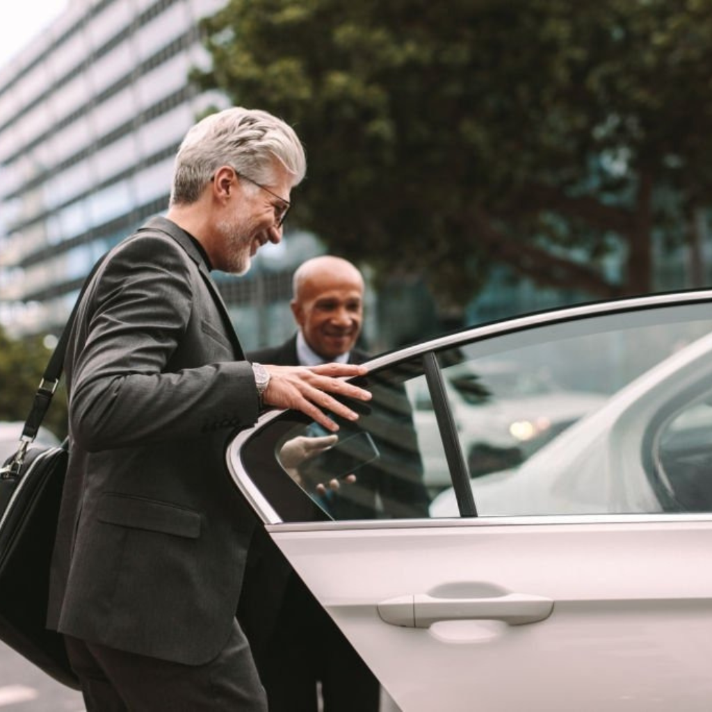 airport limo service to logan